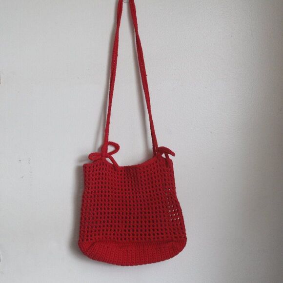 Red Crochet Crossbody Bag - Picture 4 of 7